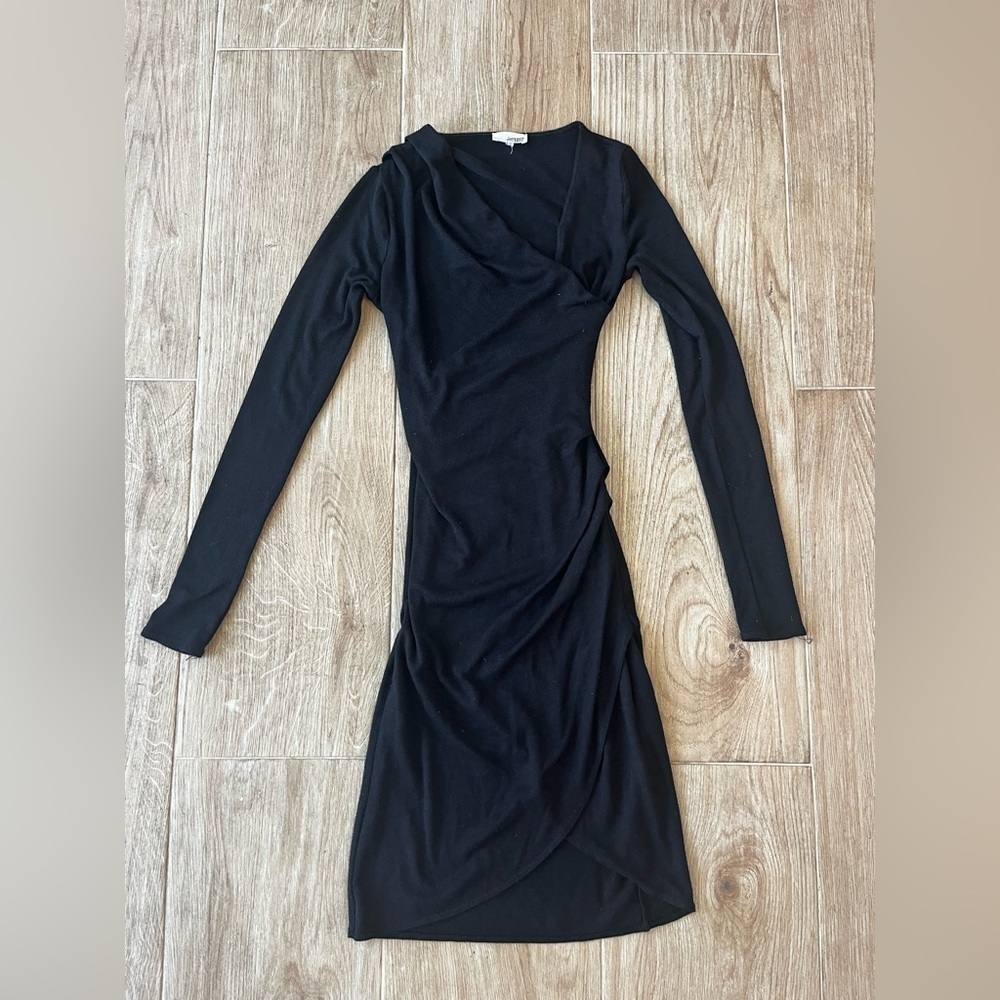 Wilfred Aritzia Klum Bodycon Asymmetrical Faux Wrap Dress - Picture 3 of 5